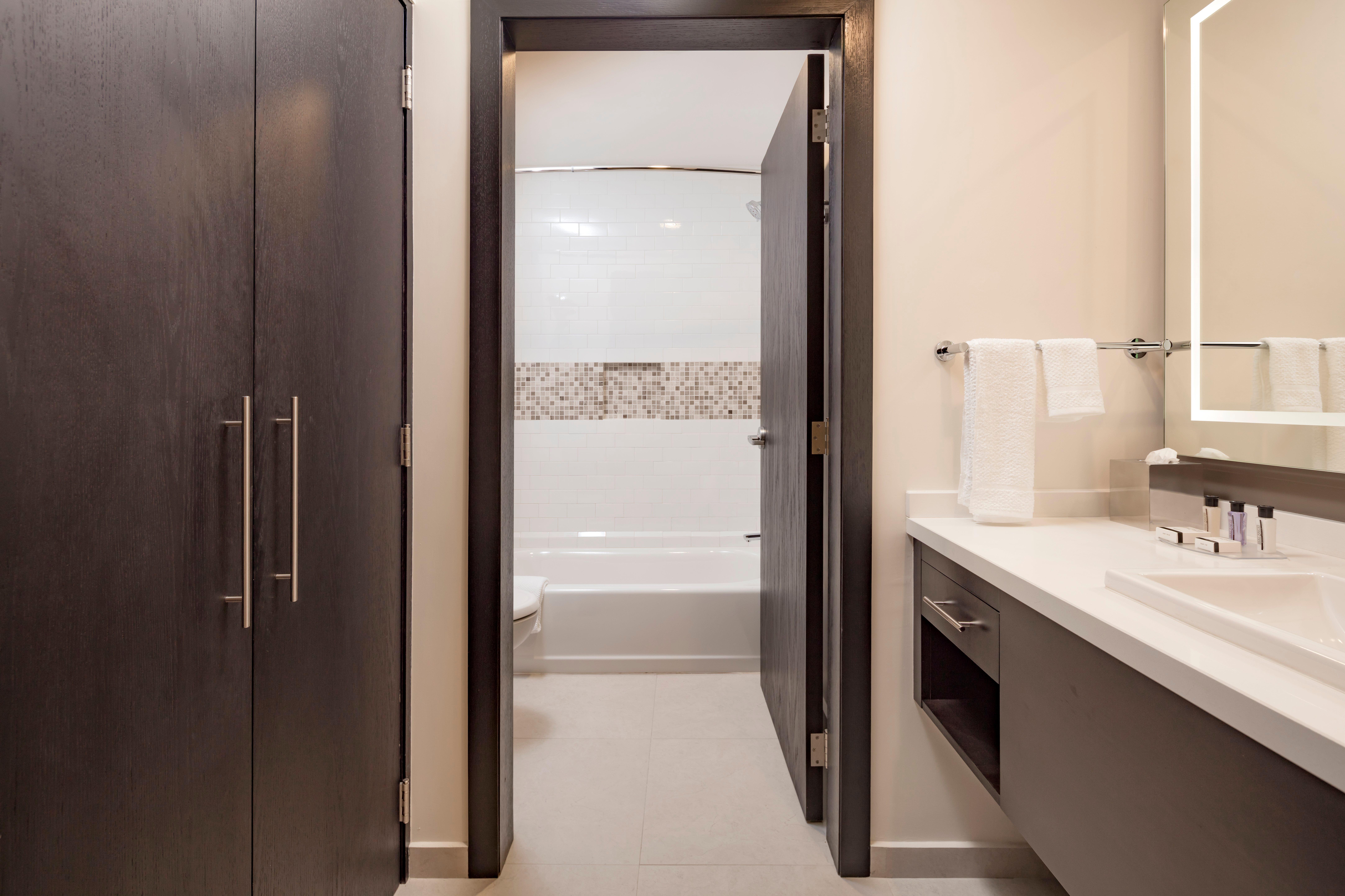 Staybridge Suites Silao By Ihg Ngoại thất bức ảnh