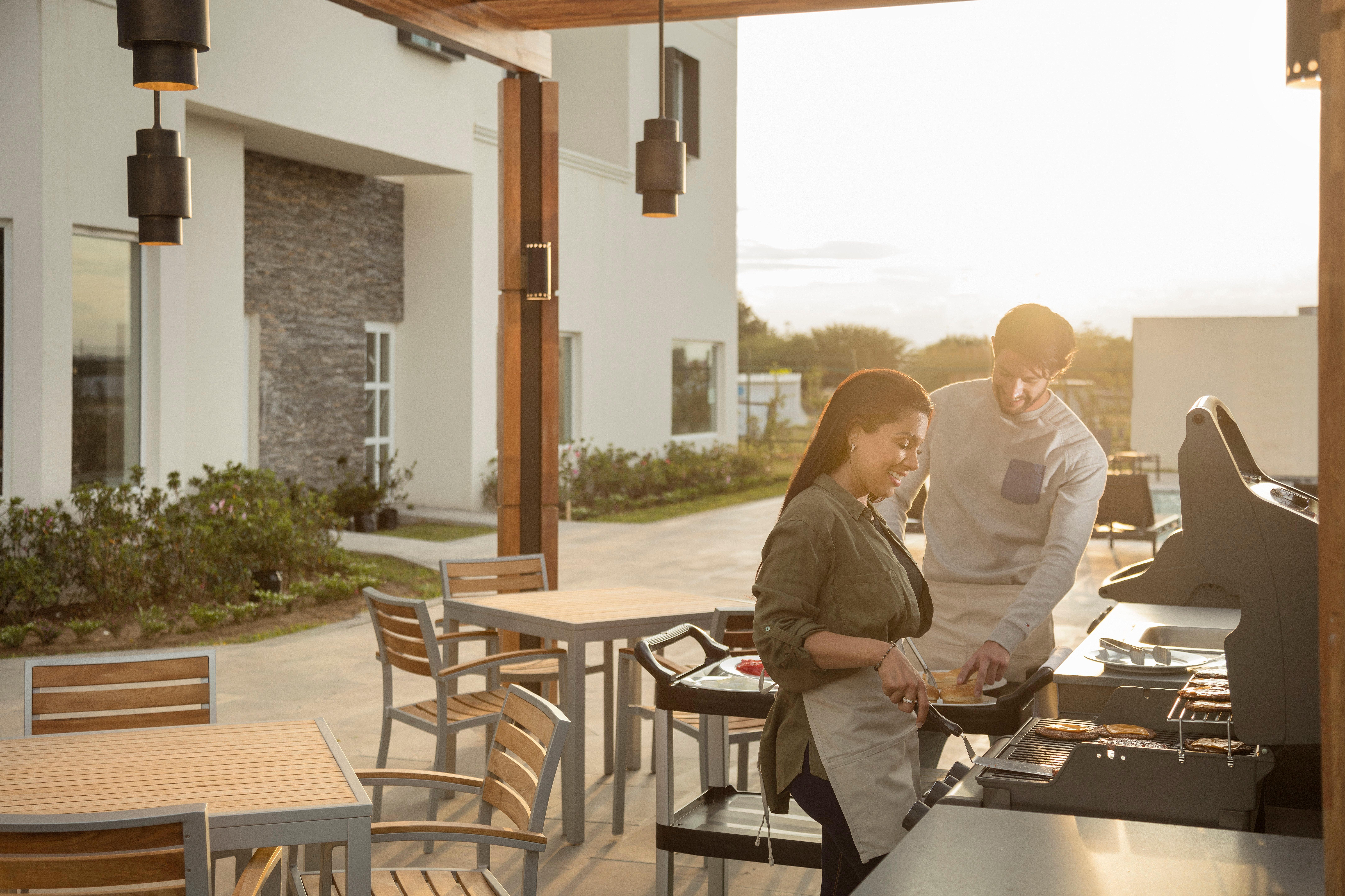 Staybridge Suites Silao By Ihg Ngoại thất bức ảnh