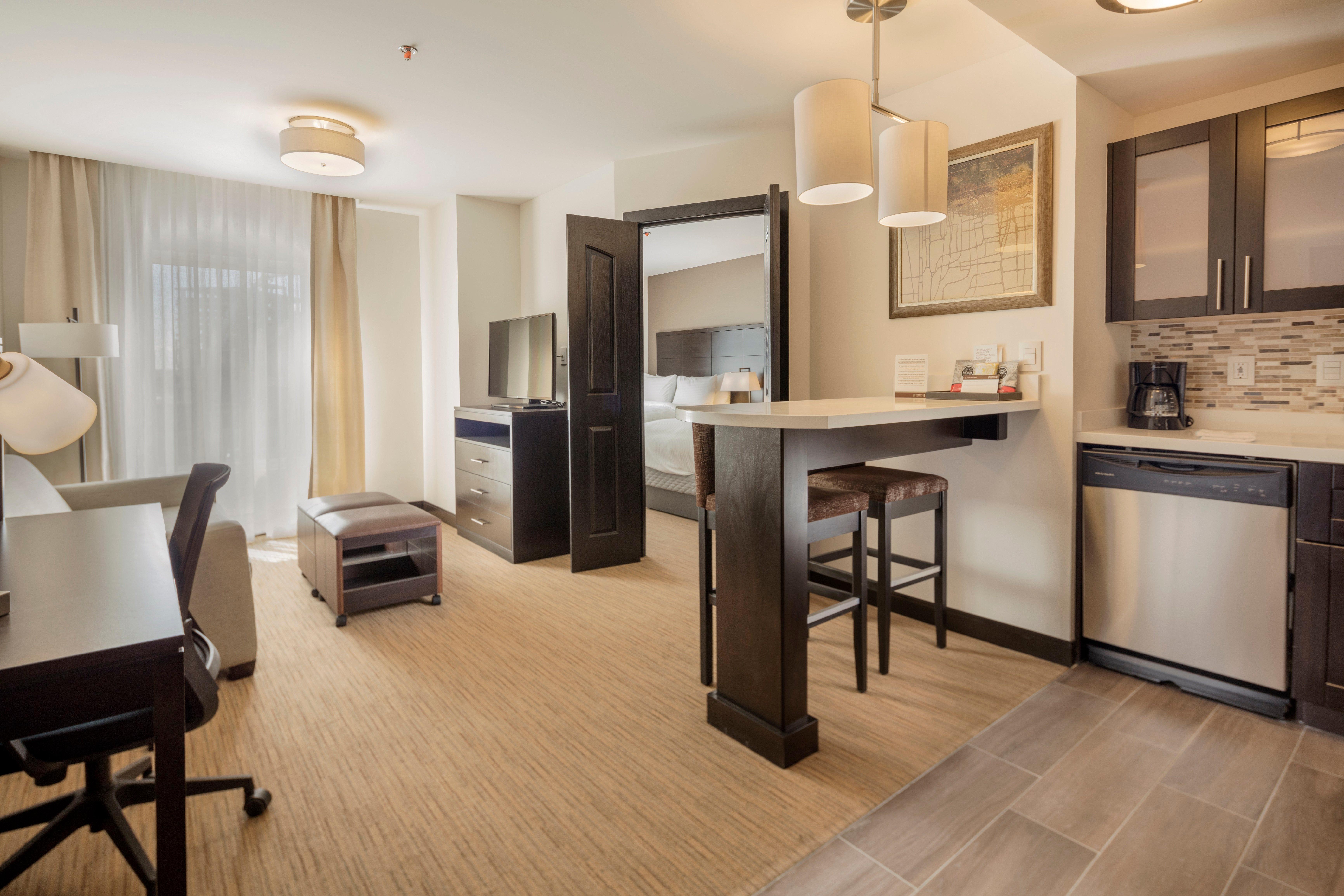 Staybridge Suites Silao By Ihg Ngoại thất bức ảnh