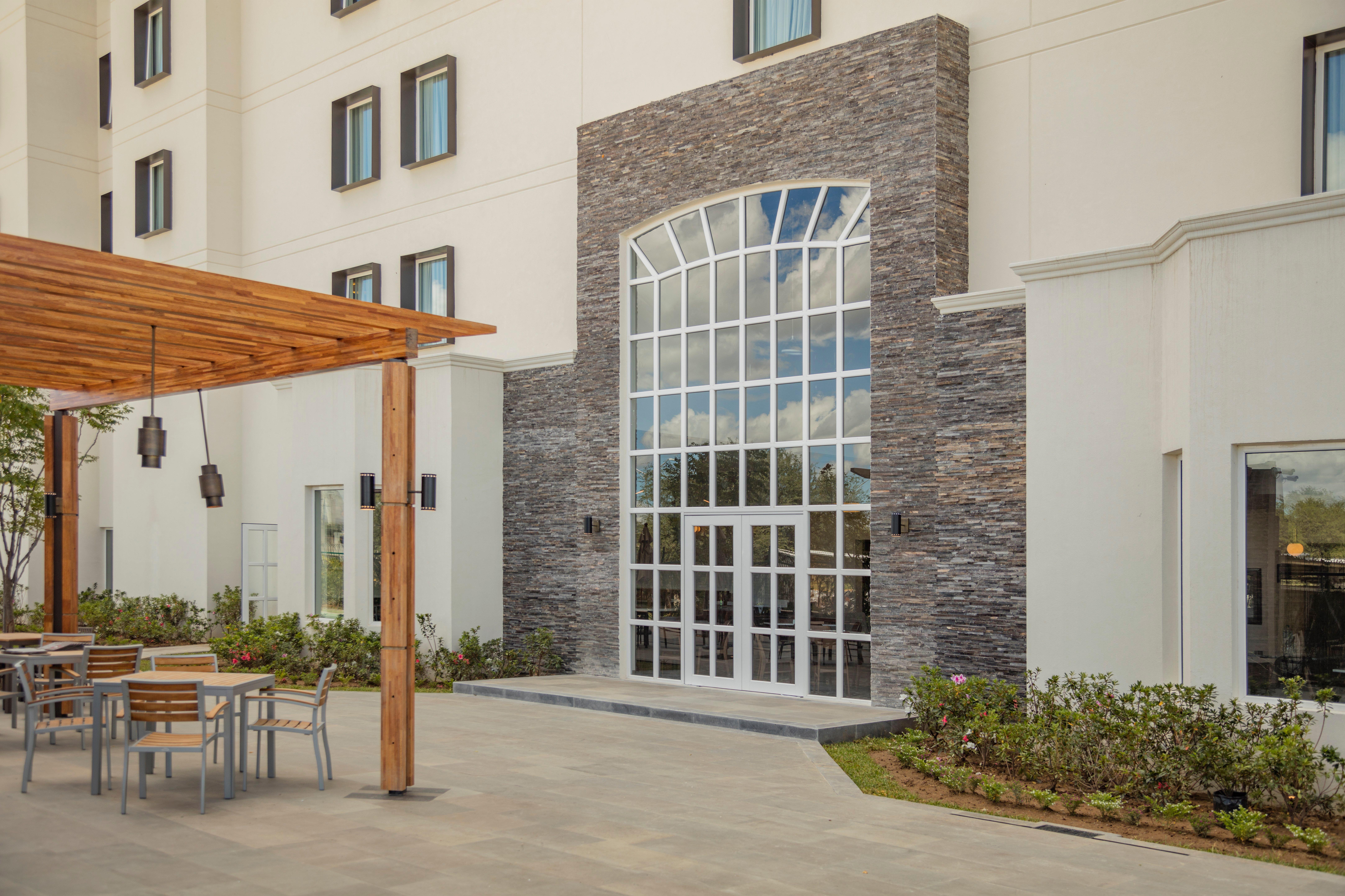 Staybridge Suites Silao By Ihg Ngoại thất bức ảnh