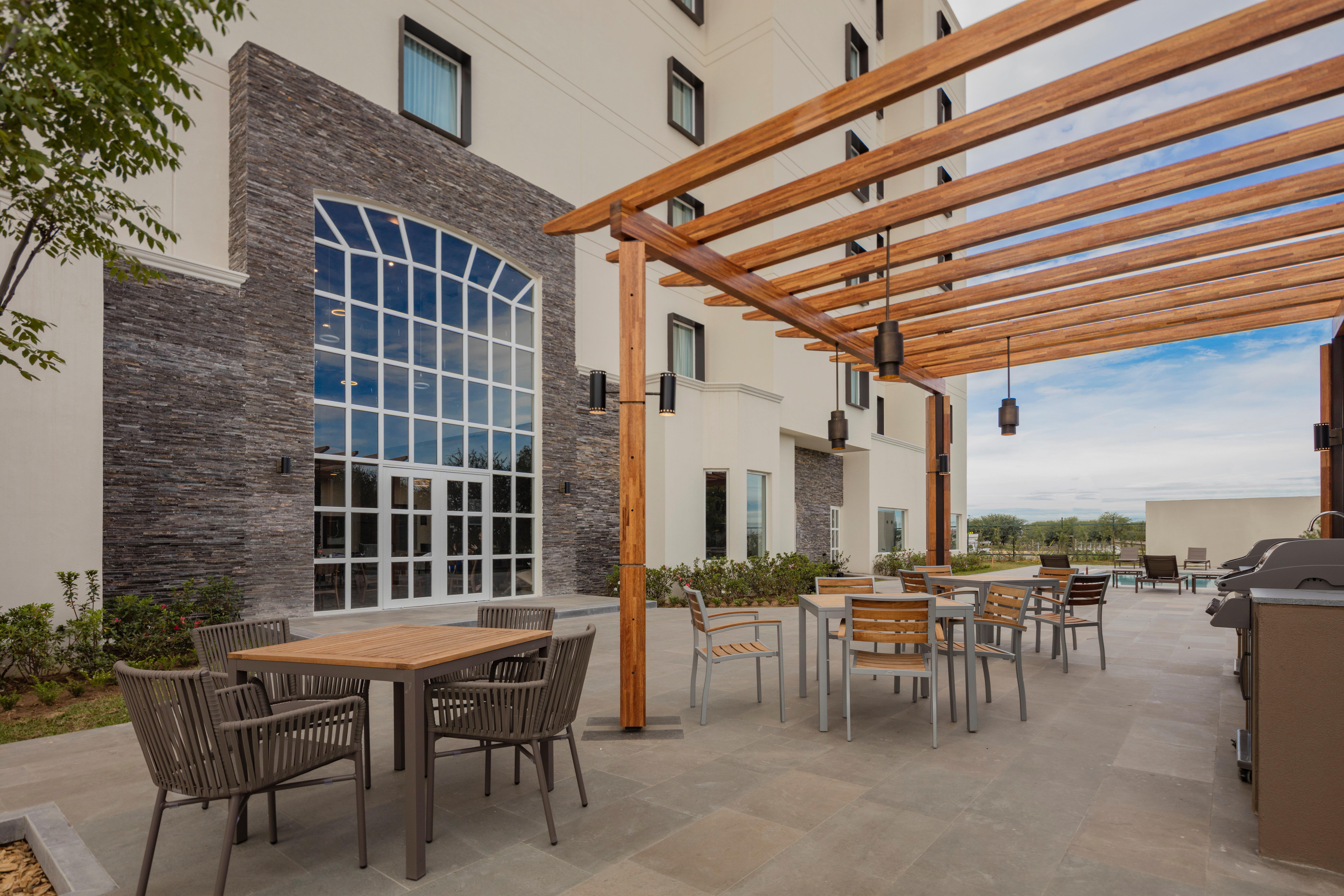 Staybridge Suites Silao By Ihg Ngoại thất bức ảnh