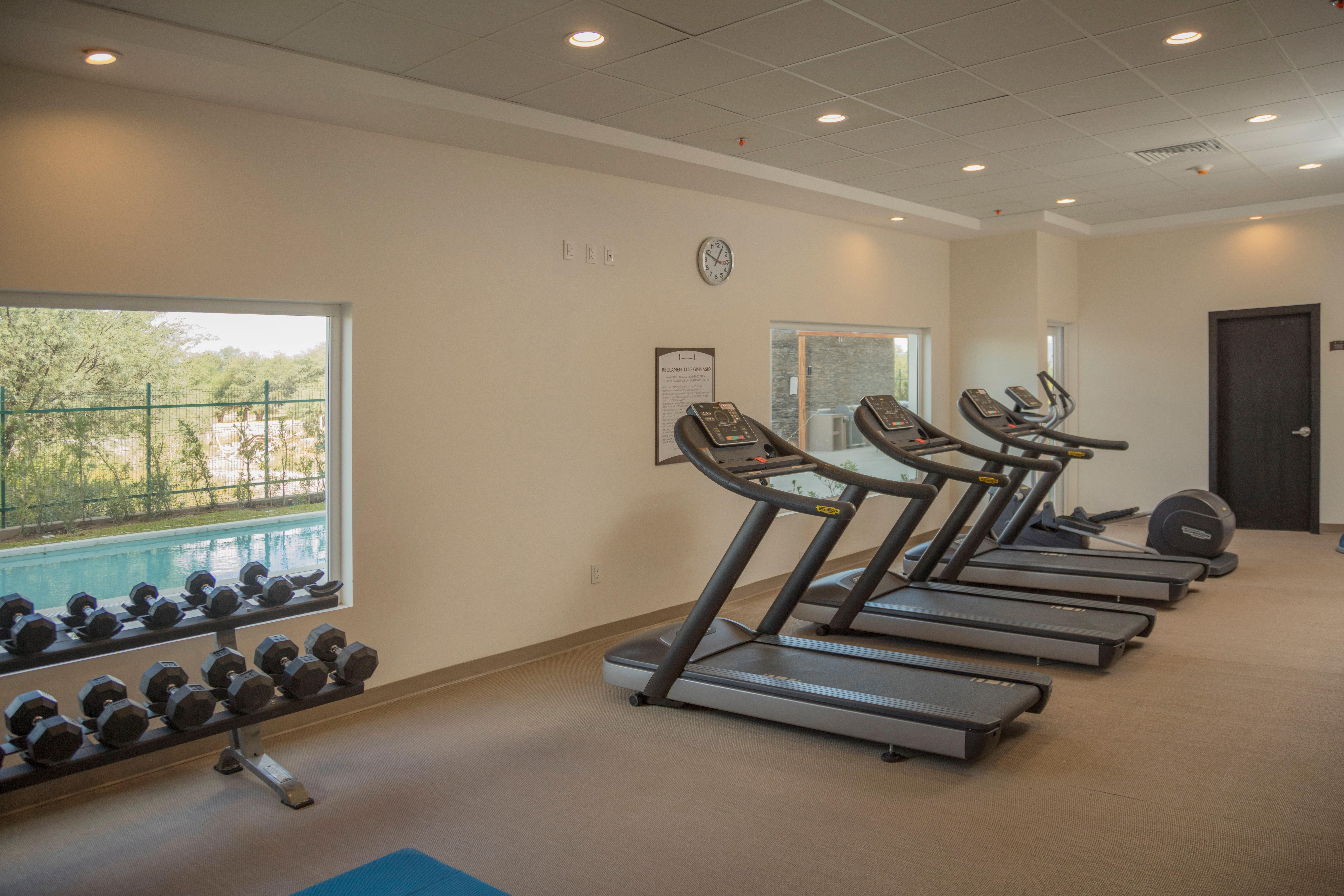 Staybridge Suites Silao By Ihg Ngoại thất bức ảnh