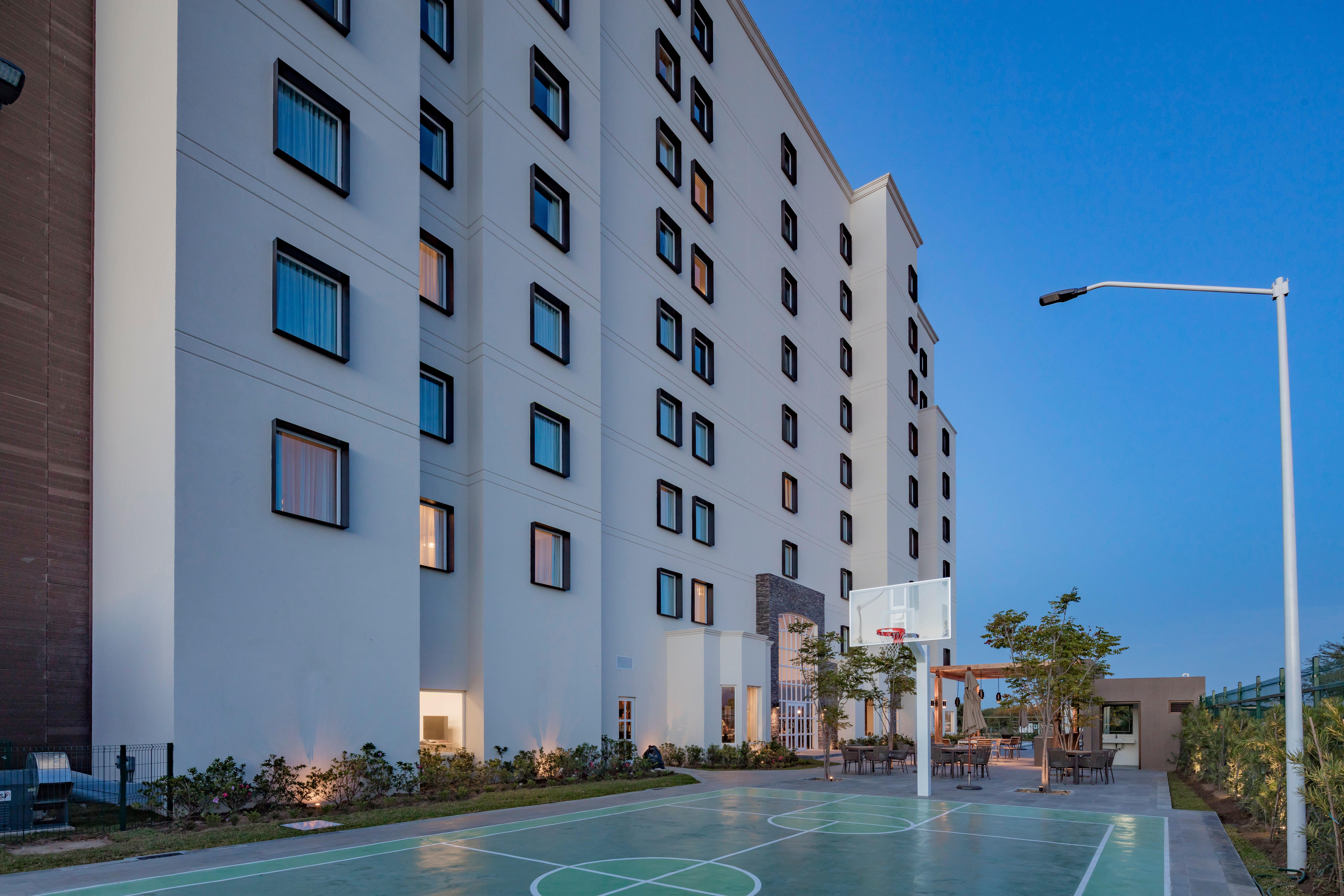 Staybridge Suites Silao By Ihg Ngoại thất bức ảnh
