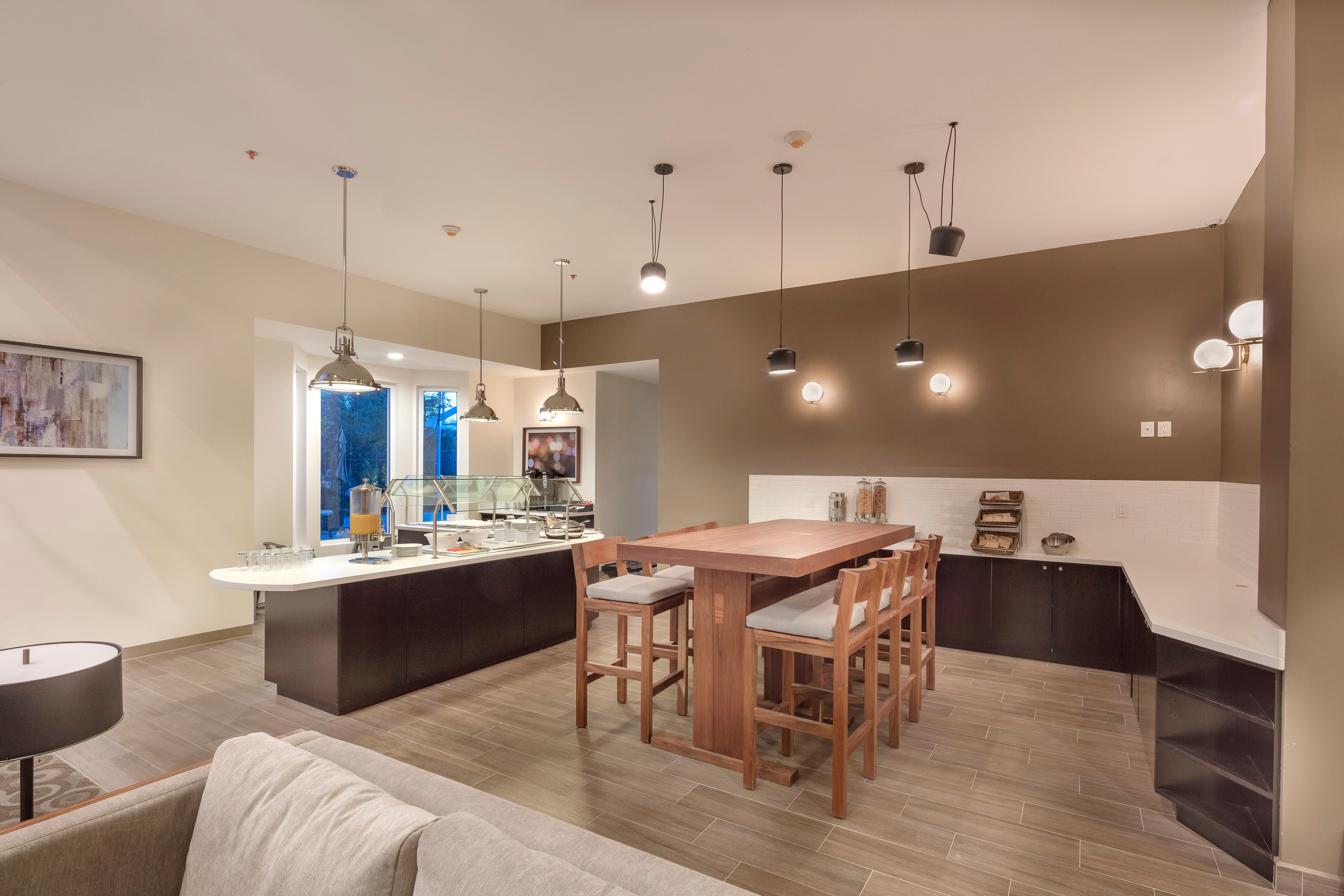 Staybridge Suites Silao By Ihg Ngoại thất bức ảnh